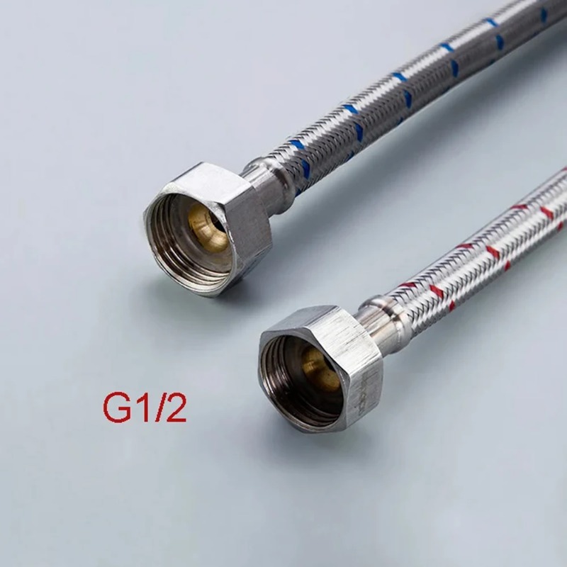 2PCS 60cm Flexible Plumbing Pi - Flexible Hose Braided recensione e prezzo