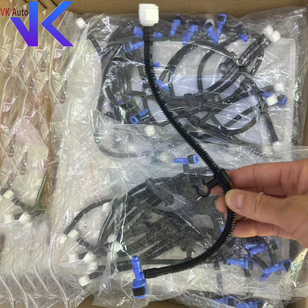 8W9955975 Car Reversing Image  - Drain Pipe Clip recensione e prezzo