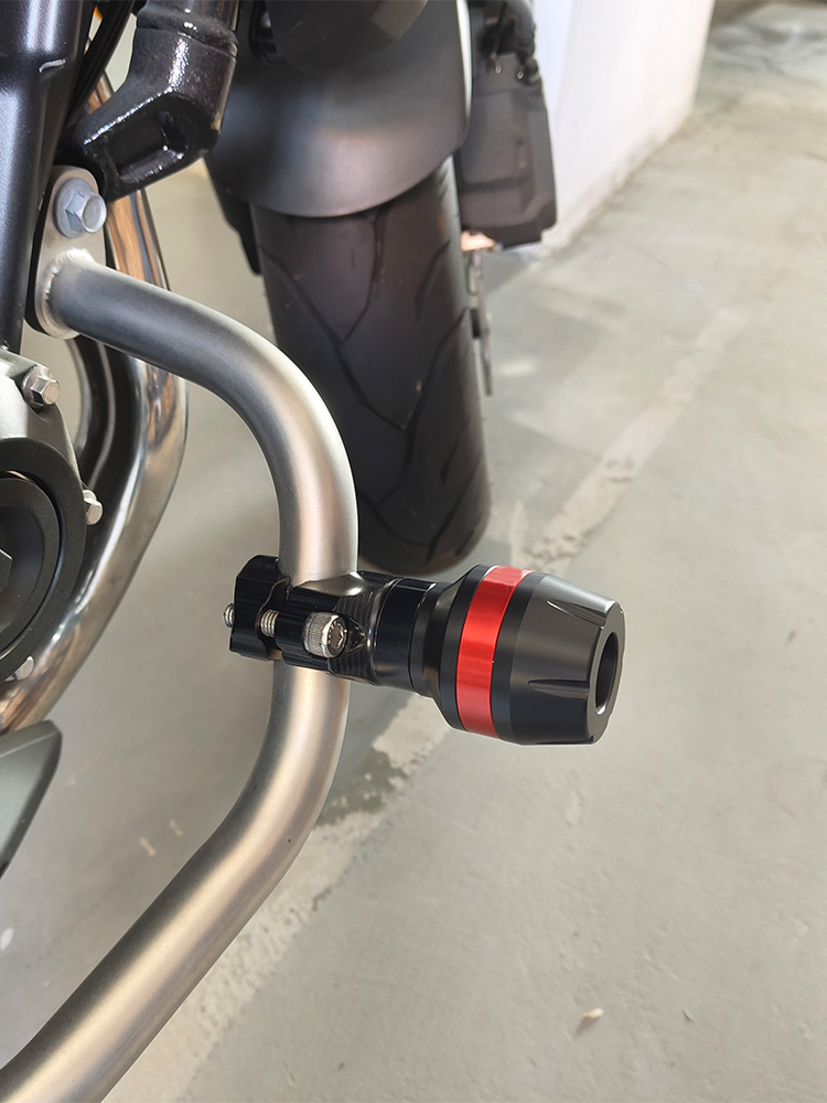 CNC Universal Motorcycle Acces - Plastic Pipe Clip recensione e prezzo